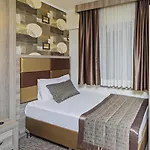 Pera Arya 3* Isztambul