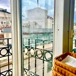 Pera Arya 3*