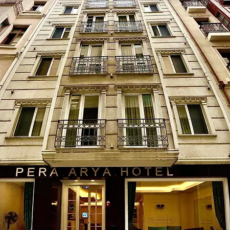Ξενοδοχείο Pera Arya 3*
