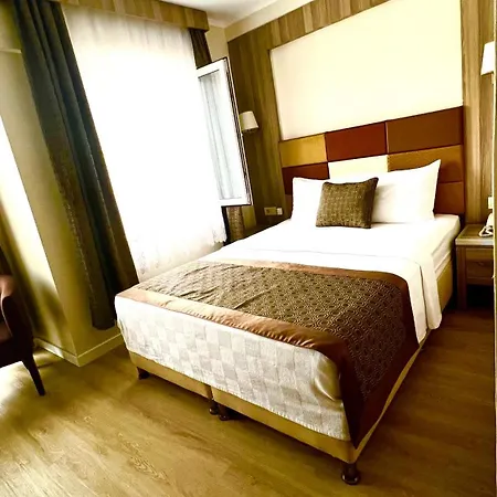 Pera Arya 3* Isztambul