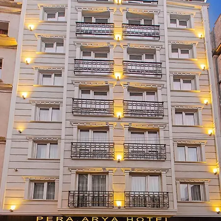 酒店 Pera Arya