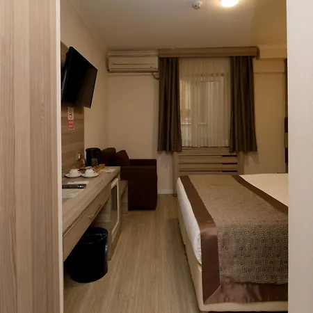Pera Arya Ξενοδοχείο 3*