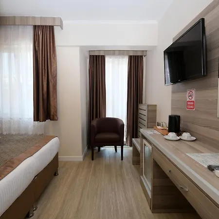 Pera Arya Ξενοδοχείο 3*