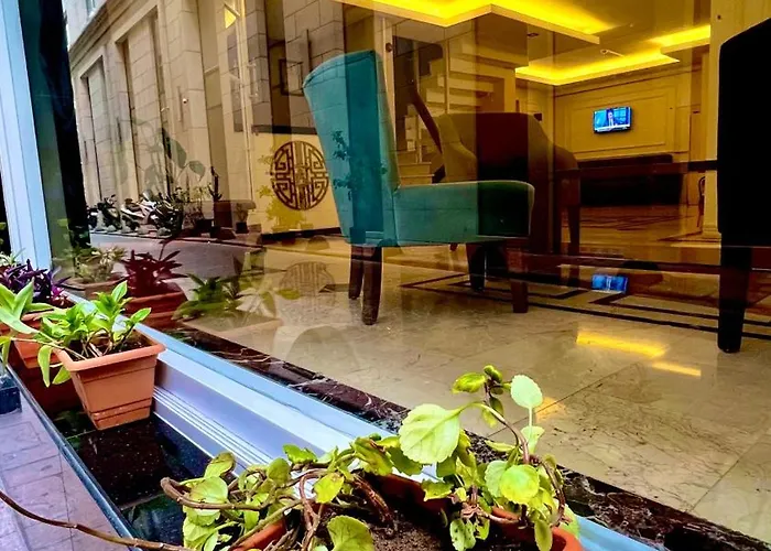 מלון Pera Arya 3*