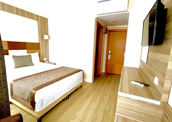 Pera Arya 3* איסטמבול